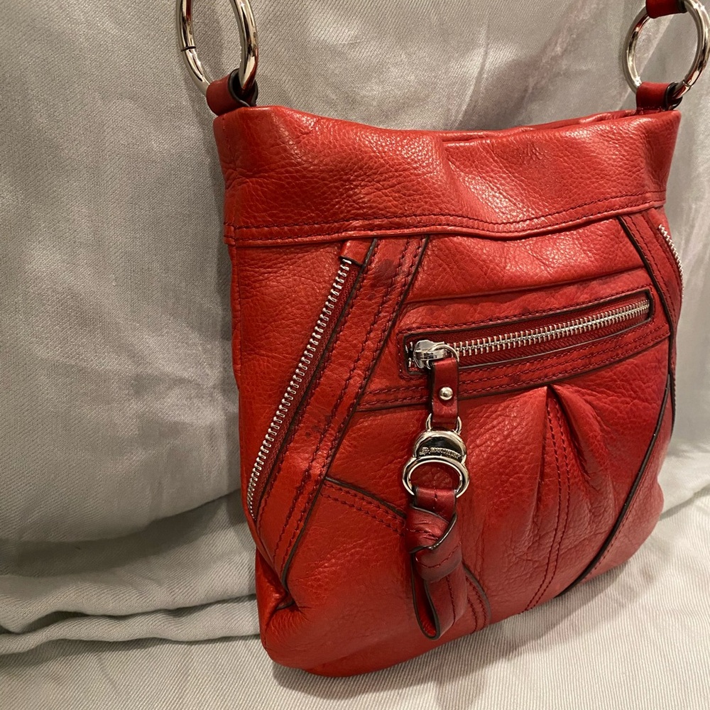 B. Makowsky Red Leather Shoulder/Crossbody Bag - Picture 13 of 13